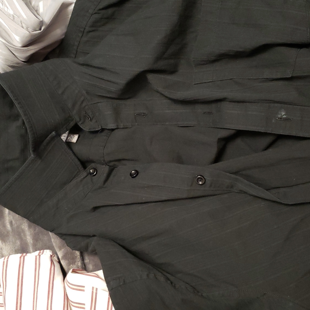 Tristan & America black shirt